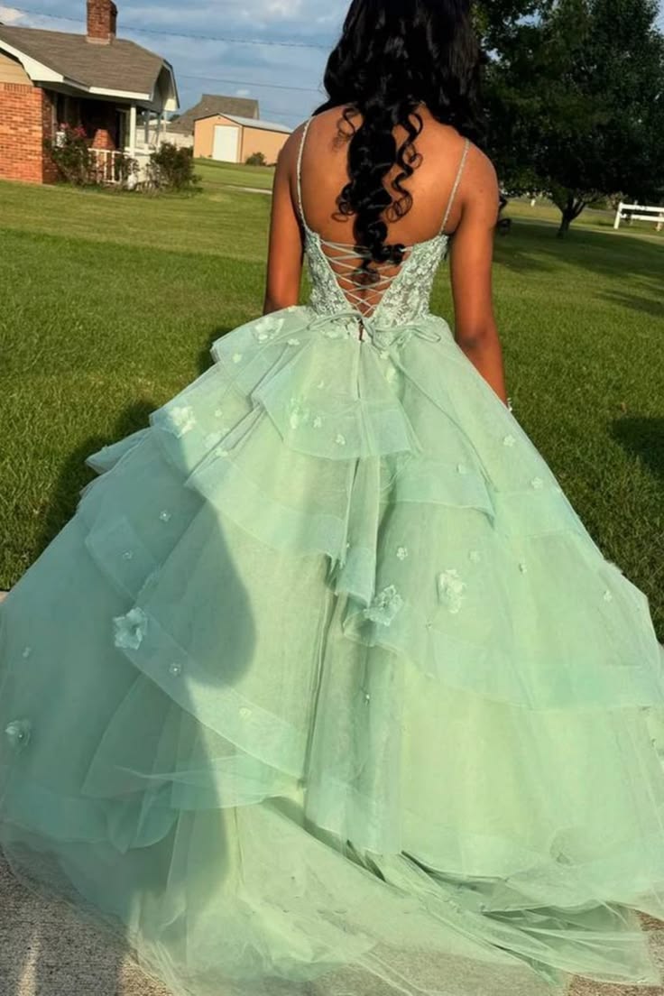 Pretty Mint Green Tulle Ball Gown Sweetheart Appliques Ruffles Prom Quinceanera Dress M044