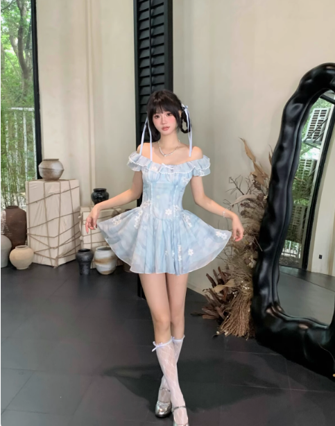 Seaside Lace Square Neckline Ruffle Floral Mini Ball Gown Sweet 16 Dress Homecoming Dress D1755