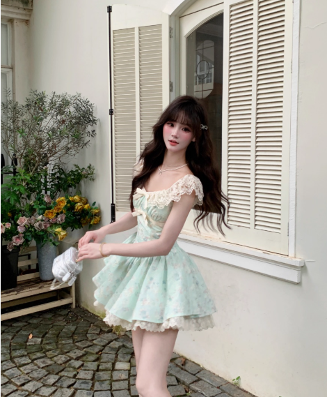Pretty Lace Square Neckline Floral Fold Tiered Short Prom Dress Birthday Party Dress with Bowknot D1756