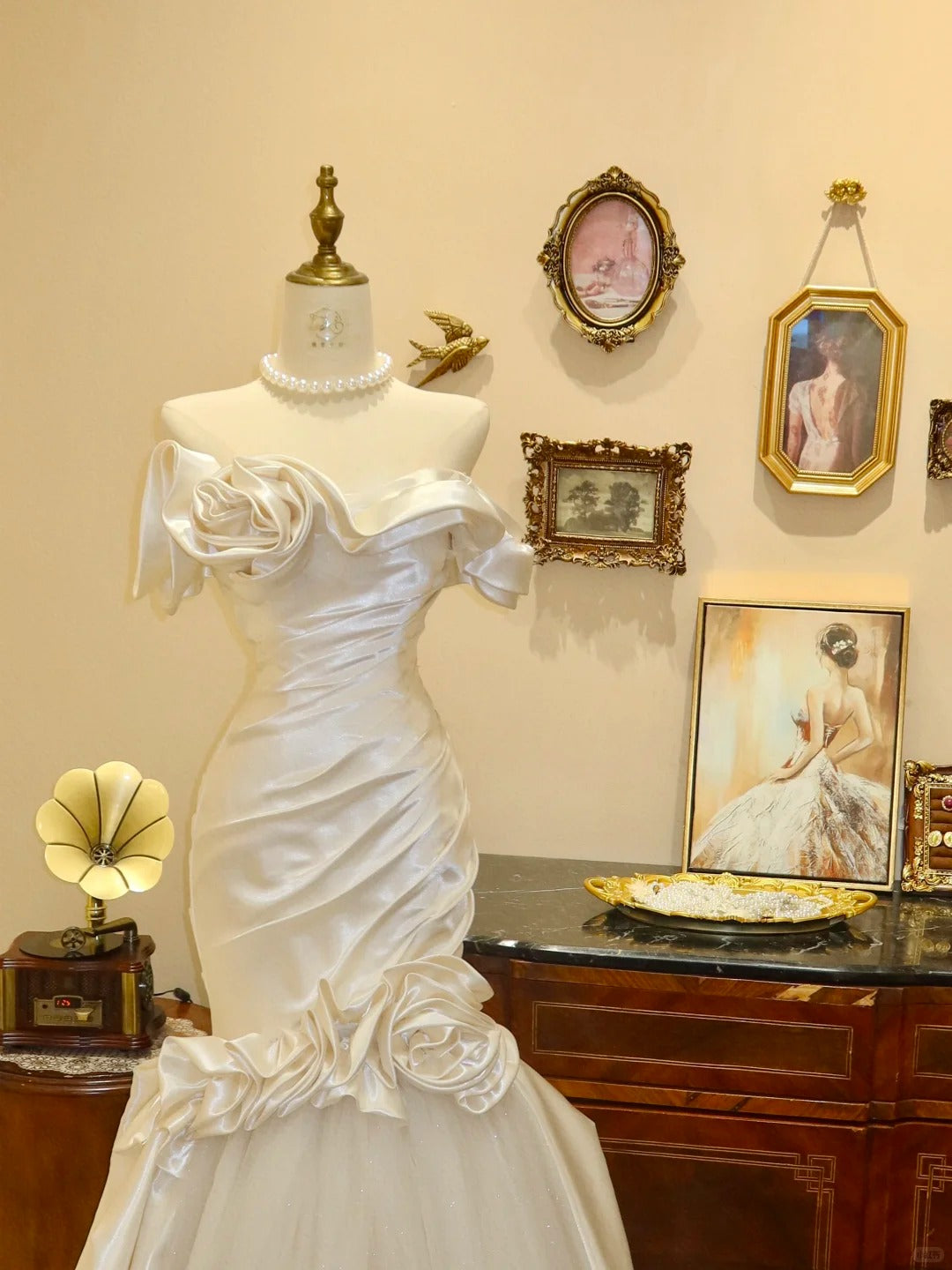 Elegant Strapless Sheath Mermaid Pleated Handmade Rose Wedding Dress Prom Dress Evening Dress D1771