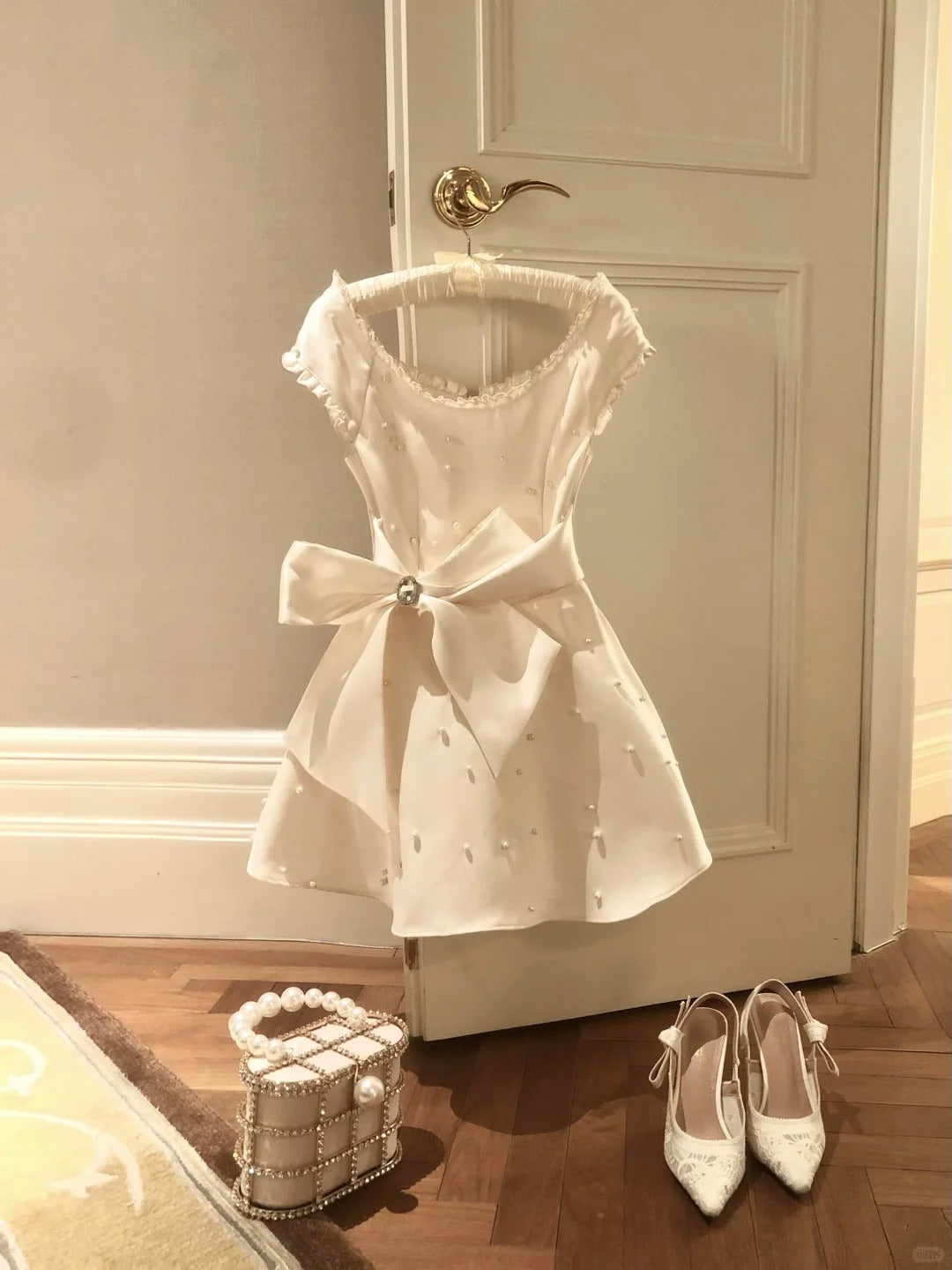 Cute A Line Crew Neck Pearl Crystal Bowknot Short Prom Dress Birthday Party Sweet 16 Dress D1782
