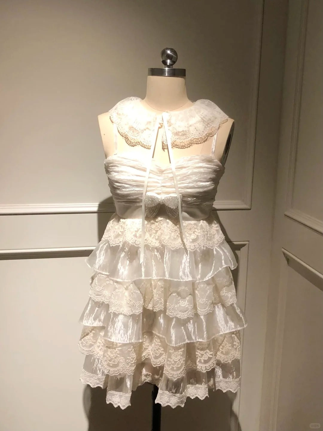 Pretty Spaghetti Straps Sweetheart Neckline Tiered Lace Organza Party Dress Homecoming Dress with Beading Bowknot D1784
