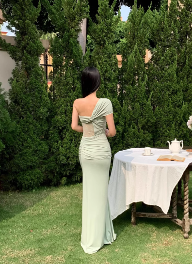 Sexy Seaside Holiday One Shoulder Pleated Lace Niche French Maxi Dress Women Dress Summer Dating Dress D1847