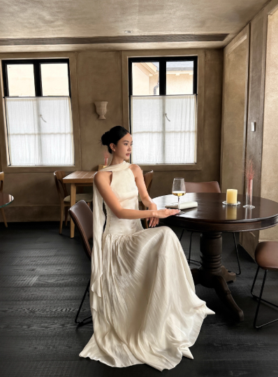 Elegant Halter Backless Pleated Ankle Length Women Birthday Party Dress Date Dress D1854