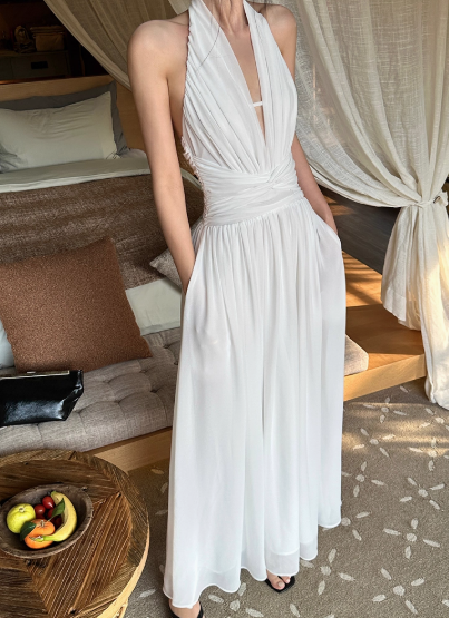 Elegant A Line Chiffon Halter V-neck Fold Slim Fit Women Summer Long Skirt Date Dress D1858