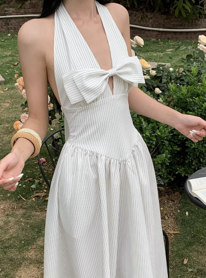 French A-line V-neck Halter Backless Striped Long dress Beach Dress Women Summer Dress with Bow knot D1860