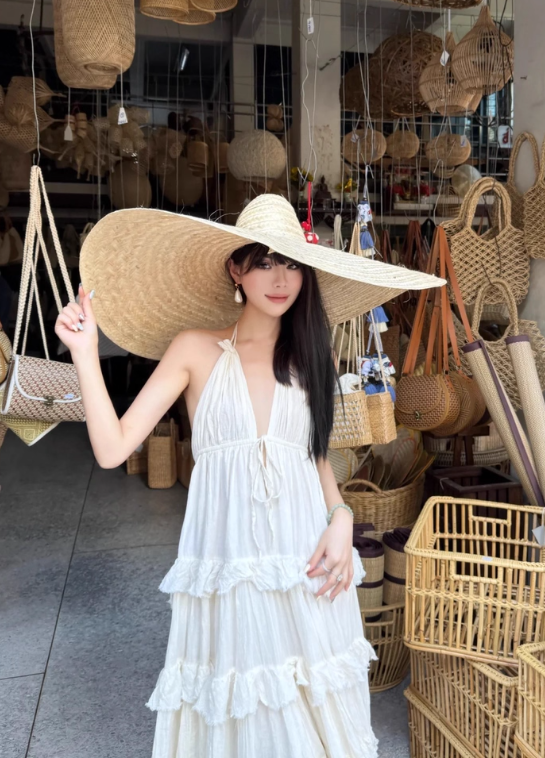 Island Style Halter Backless Tiered Pleated Beach Vacation Dress Women Summer Long Dress D1861