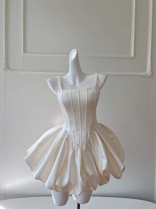 Robe de bal courte plissée à lacets et bretelles spaghetti, décolleté carré, robe Sweet 16, robe de soirée D1864
