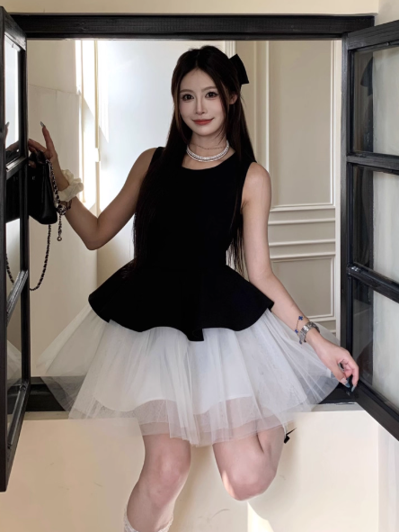 Sweet Crew Neck Pleated Tulle Short Skirt Princess Dress Summer Women Date Dress D1921