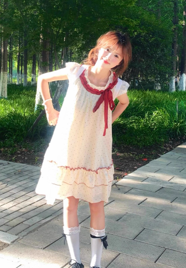 Cute Polka Dots Lace-up Pleated Ruffle Short Women Dress Sweet Dress Date Dress D1925