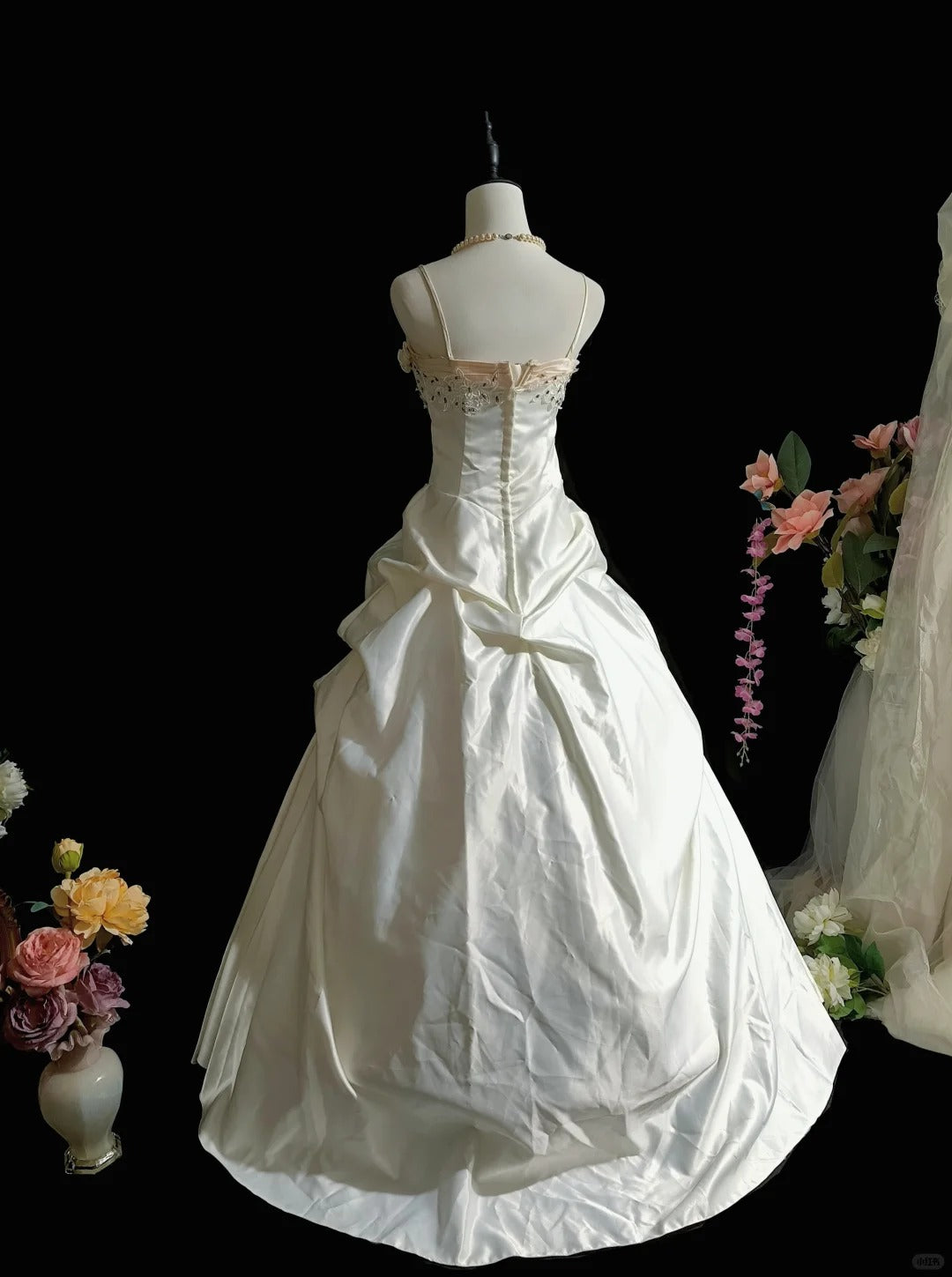 Elegant Spaghetti Straps Appliques Flower Pleated Evening Dress Sweet 16 Dress Birthday Party Dress Prom Dress D2072