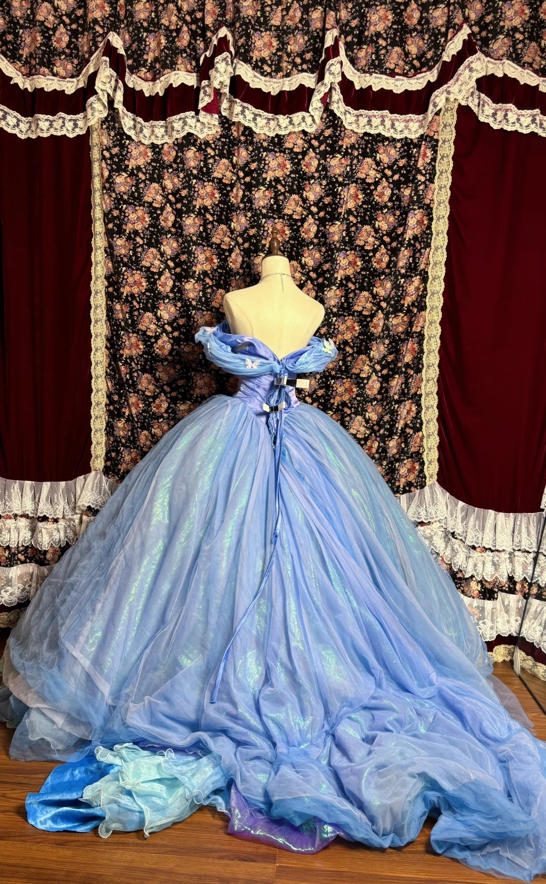 Shiny Off the Shoulder Butterfly Tiered Flouncing Pleated Ball Gown Evening Dress Prom Dress Quinceanera Dress D2086