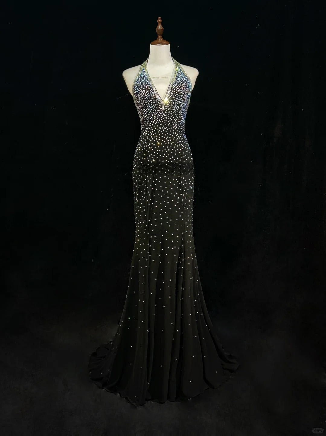 Shiny Halter Rhinestone Pleated Mermaid Prom Dress Evening Dress Birthday Gala Dress D2121