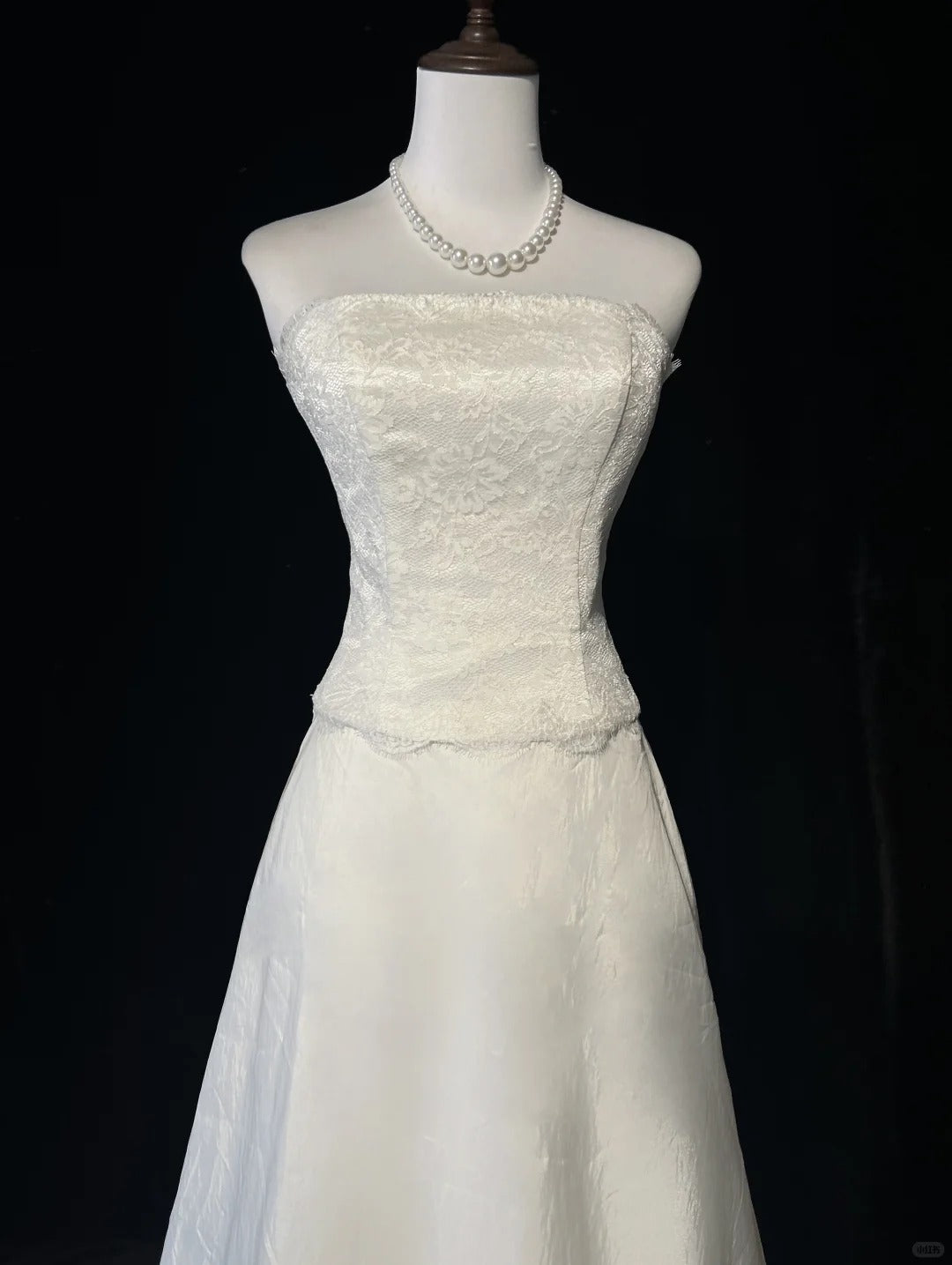 Elegant A Line Strapless Lace Floor Length Prom Dress Wedding Dress Evening Dress Party Dress D2124