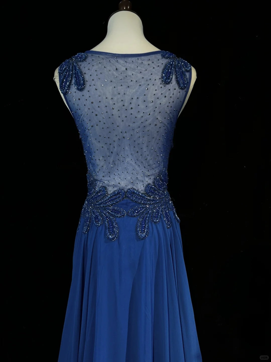 Gorgeous Crew Neck Beading Sequins Pleated Prom Dress Evening Dress Party Dress D2128