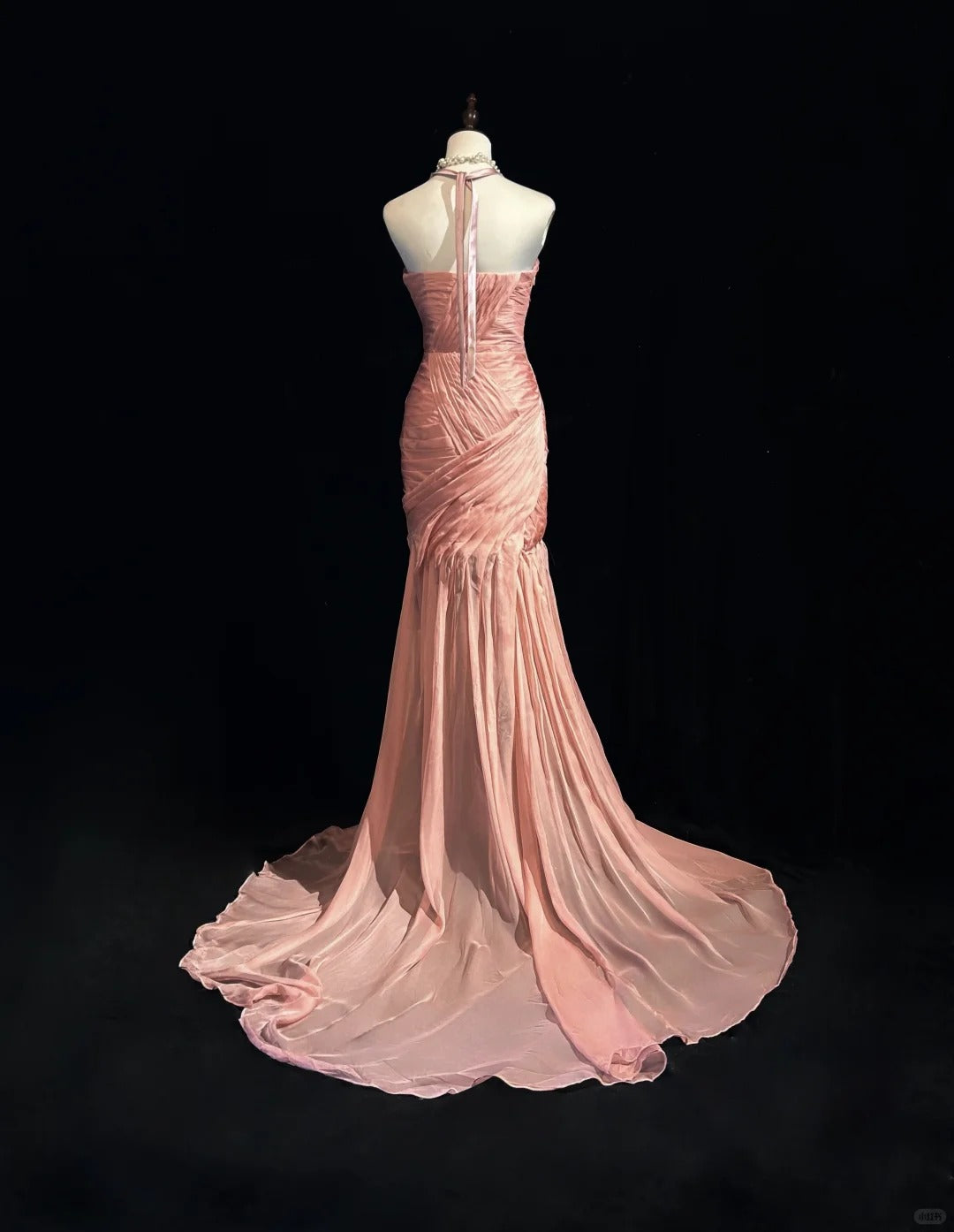 Elegant Halter Pleated Floor Length Prom Dress Evening Dress Party Dress D2129