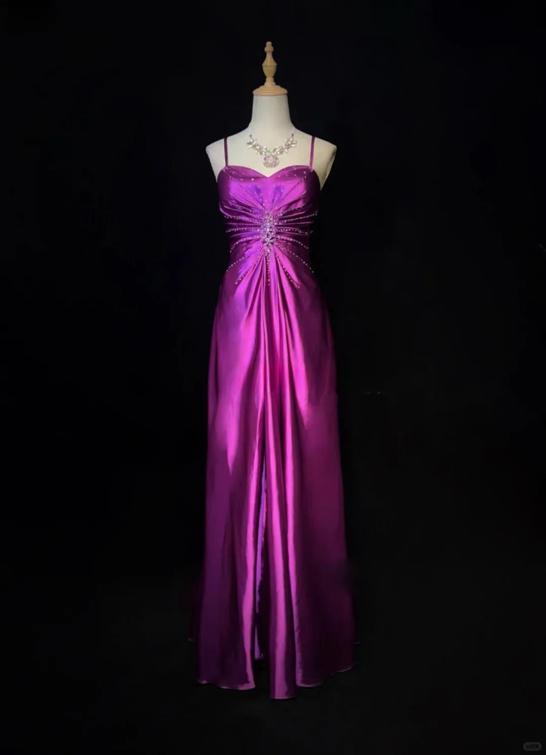 Gorgeous Spaghetti Straps Crystal Pleated Prom Dress Evening Dress Gala Dress Long Gown D2157