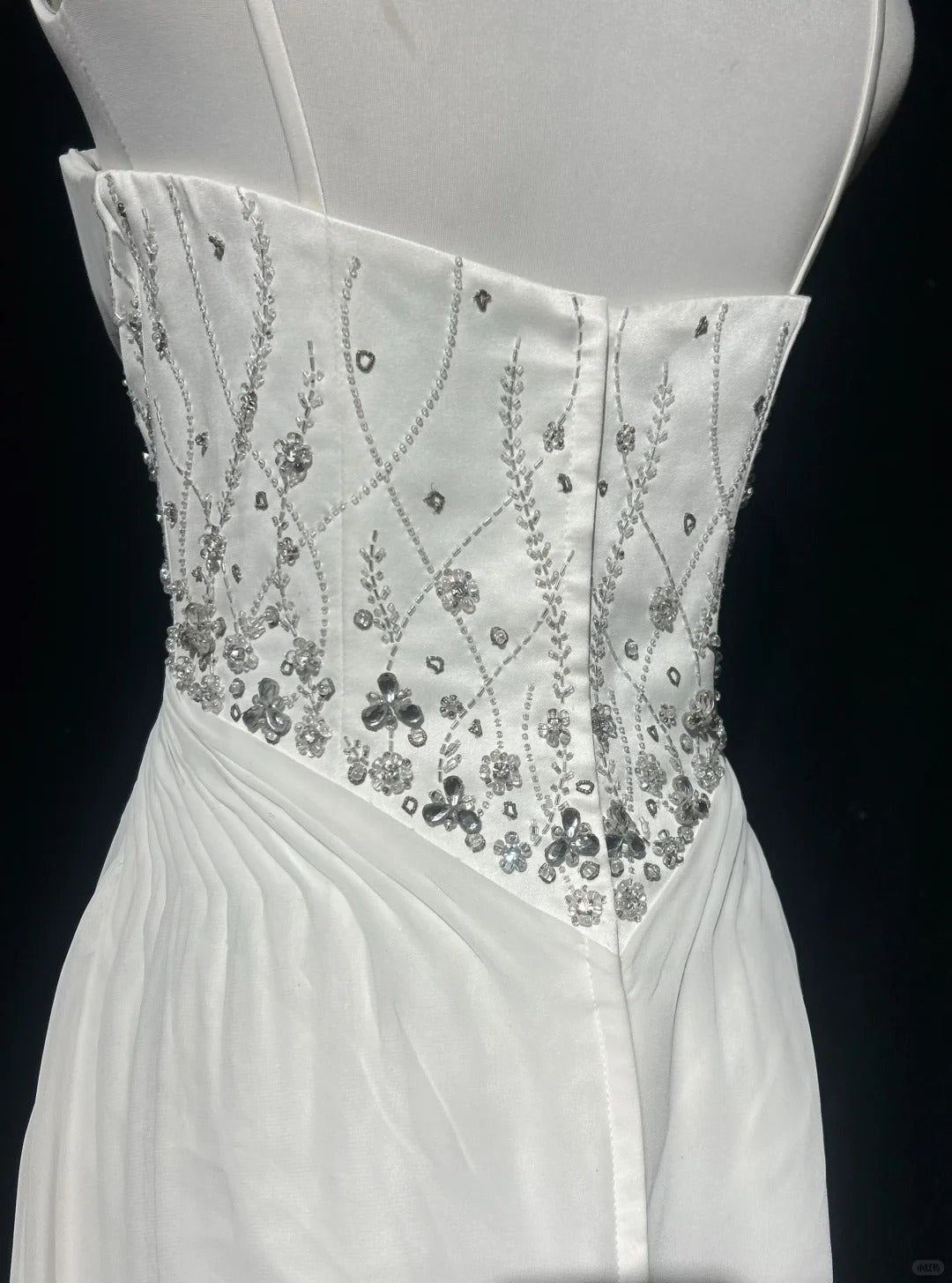 Elegant Spaghetti Straps Crystal Pleated Prom Dress Evening Dress Gala Dress D2162