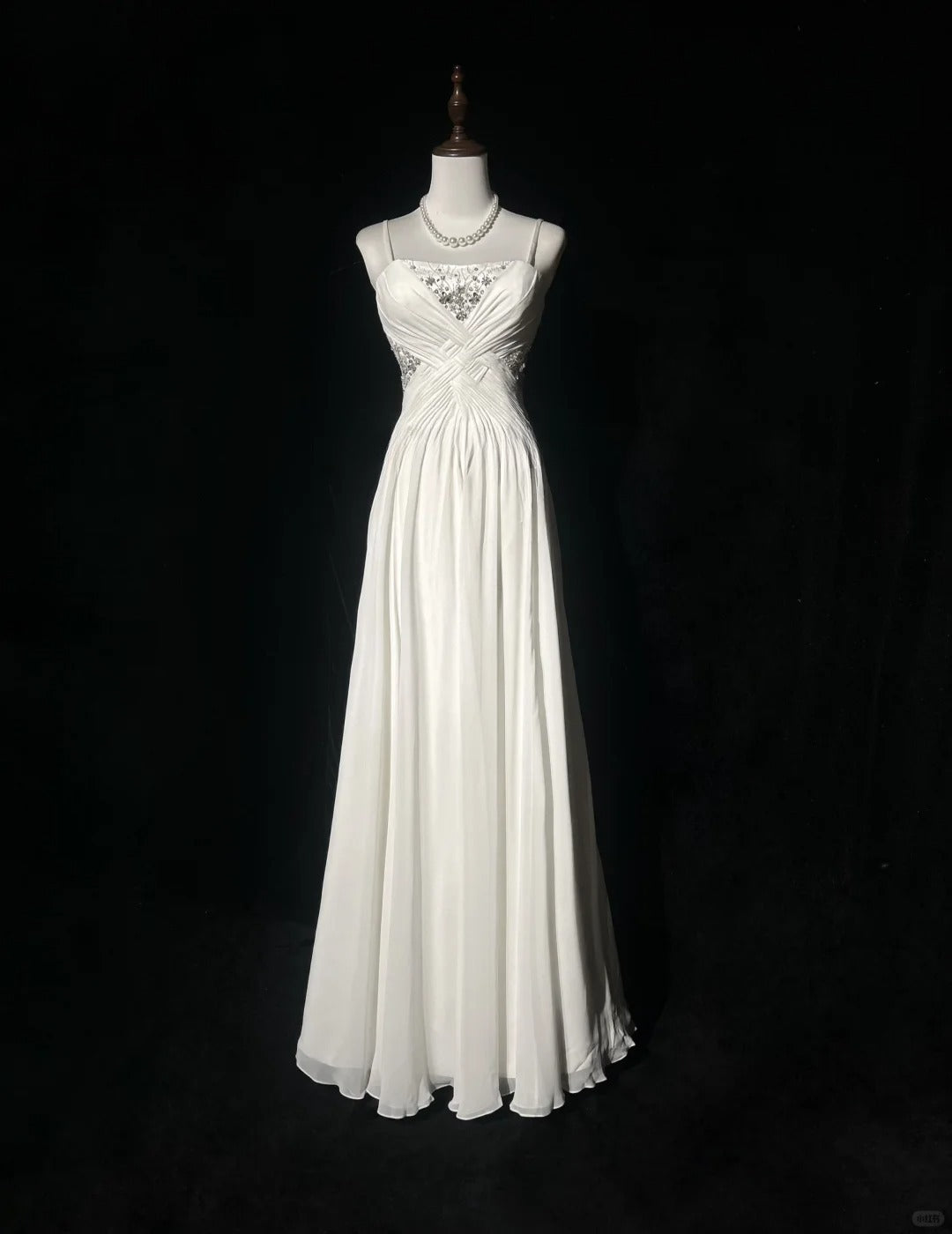Elegant Spaghetti Straps Crystal Pleated Prom Dress Evening Dress Gala Dress D2162