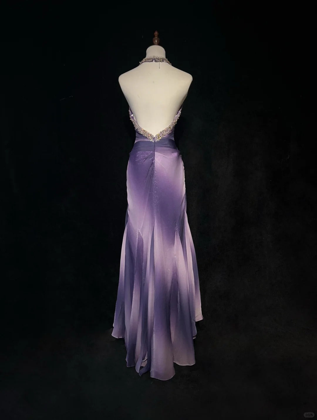Elegant Halter Crystal Backless Pleated Prom Dress Evening Dress Gala Dress D2164