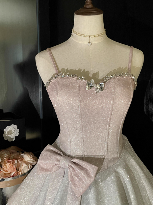 Robe de bal courte en tulle plissé à bretelles spaghetti brillantes et cristaux, tenue de rentrée scolaire, robe de princesse pour les 16 ans, D2192