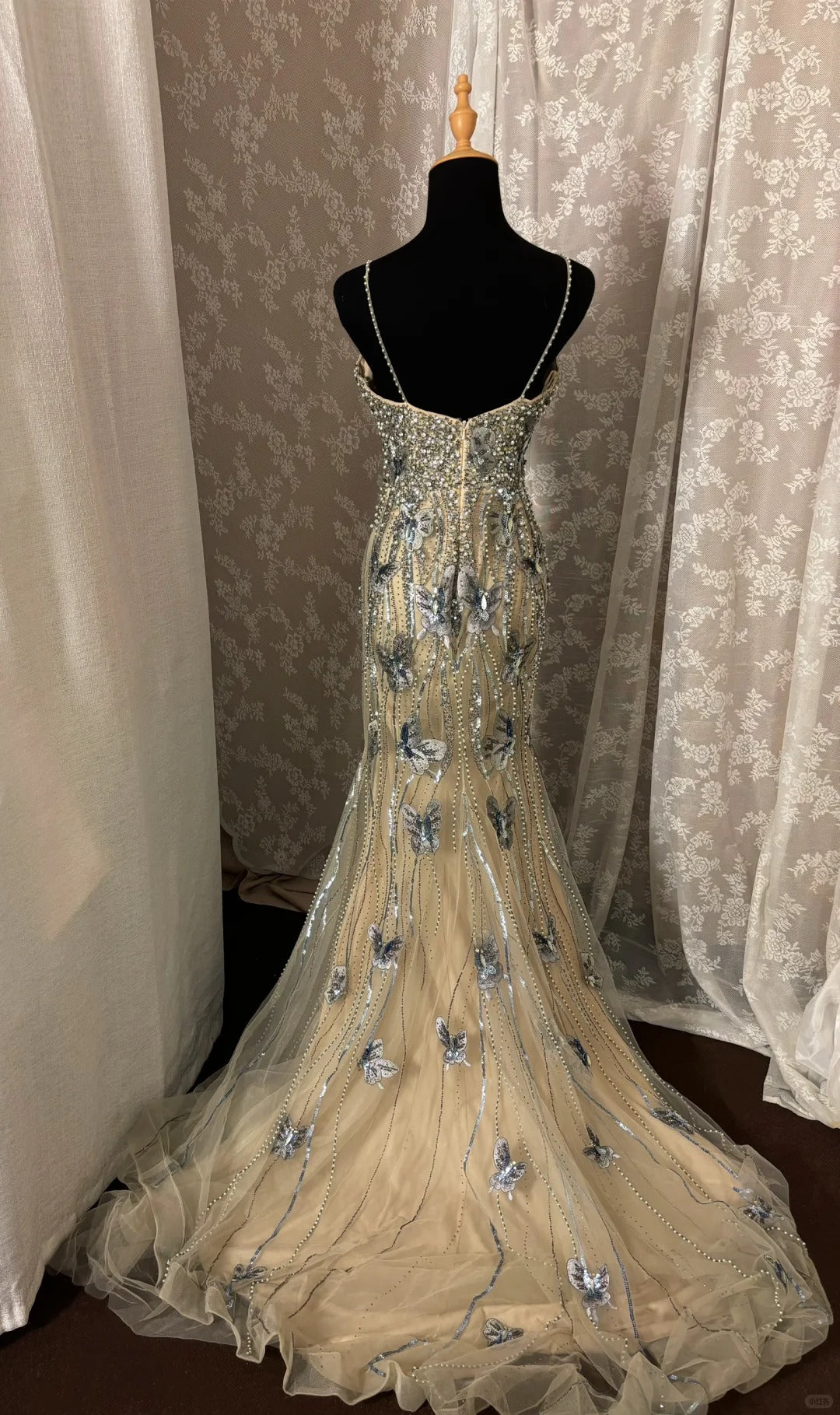 Elegant Spaghetti Straps Sequins Pearl Long Prom Dress Evening Dress Gala Dress D2237