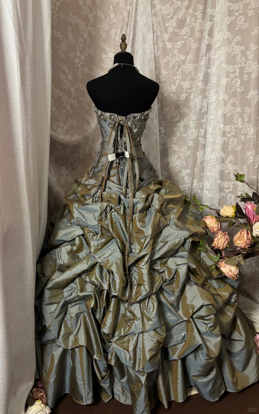 Elegant Prom Dress Sweetheart Pleated Flower Gala Dress Evening Dress Ball Gown D2244