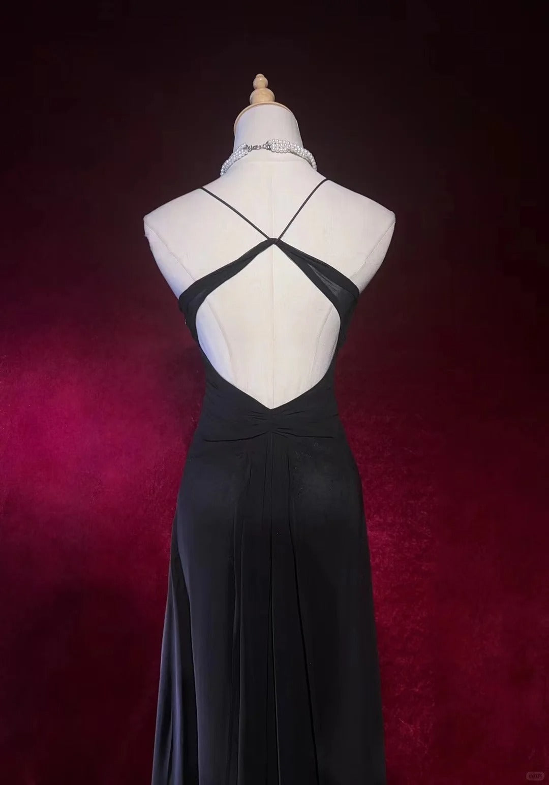 Elegant Black Prom Dress Spaghetti Straps Backless Crystal Gala Dress Evening Dress Dancing Dress D2249