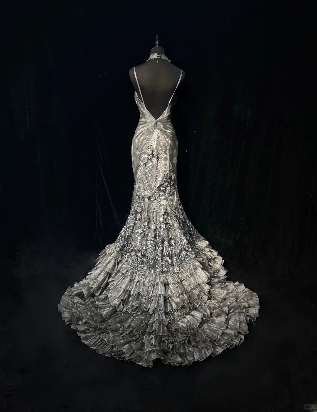Gorgeous Prom Dress Spaghetti Straps Crystal Backless Gala Dress Evening Dress D2250