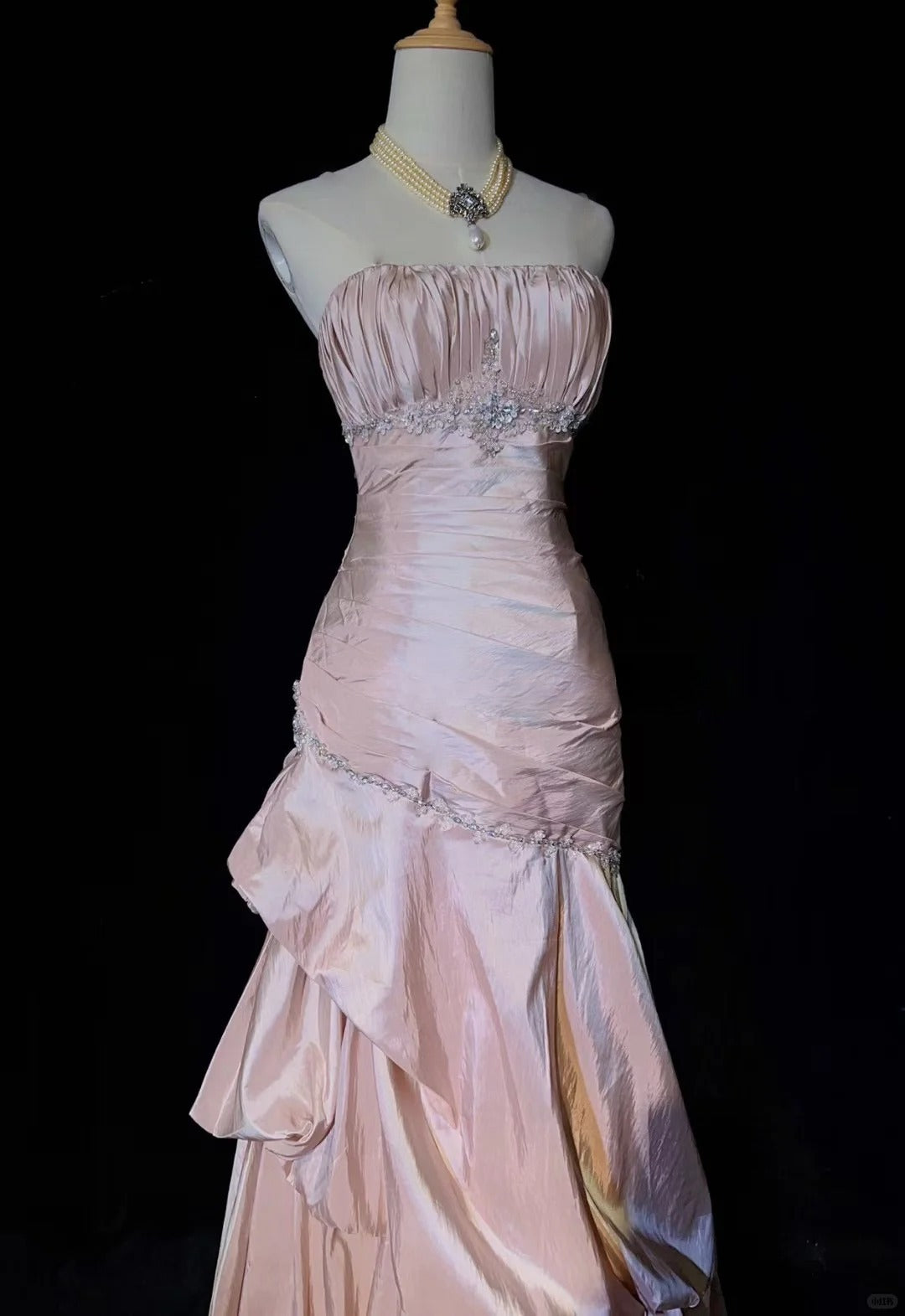 Sweet Prom Dress Strapless Crystal Pleated Gala Dress Evening Dress Customized Dress D2251