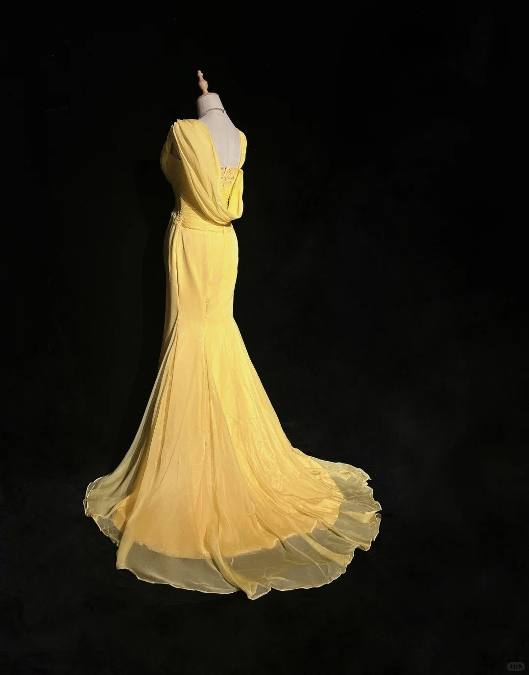Elegant Prom Dress Asymmetrical Neck Sequins Pleated Gala Dress Evening Dress Customized Dress D2252
