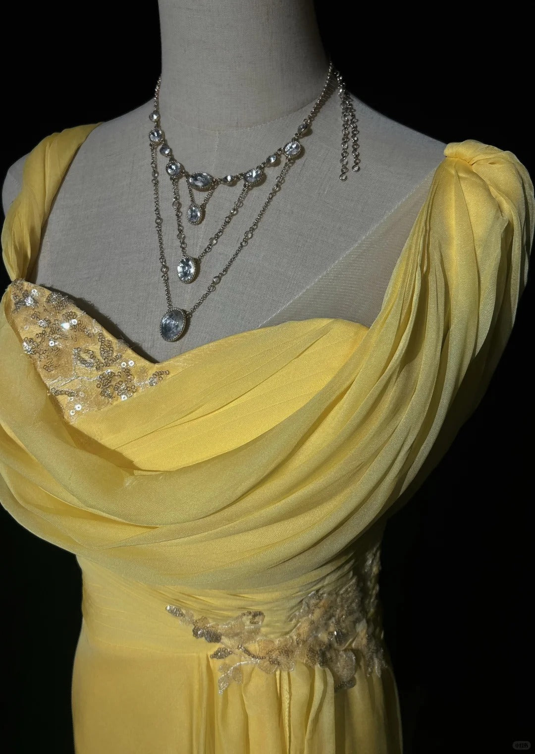 Elegant Prom Dress Asymmetrical Neck Sequins Pleated Gala Dress Evening Dress Customized Dress D2252