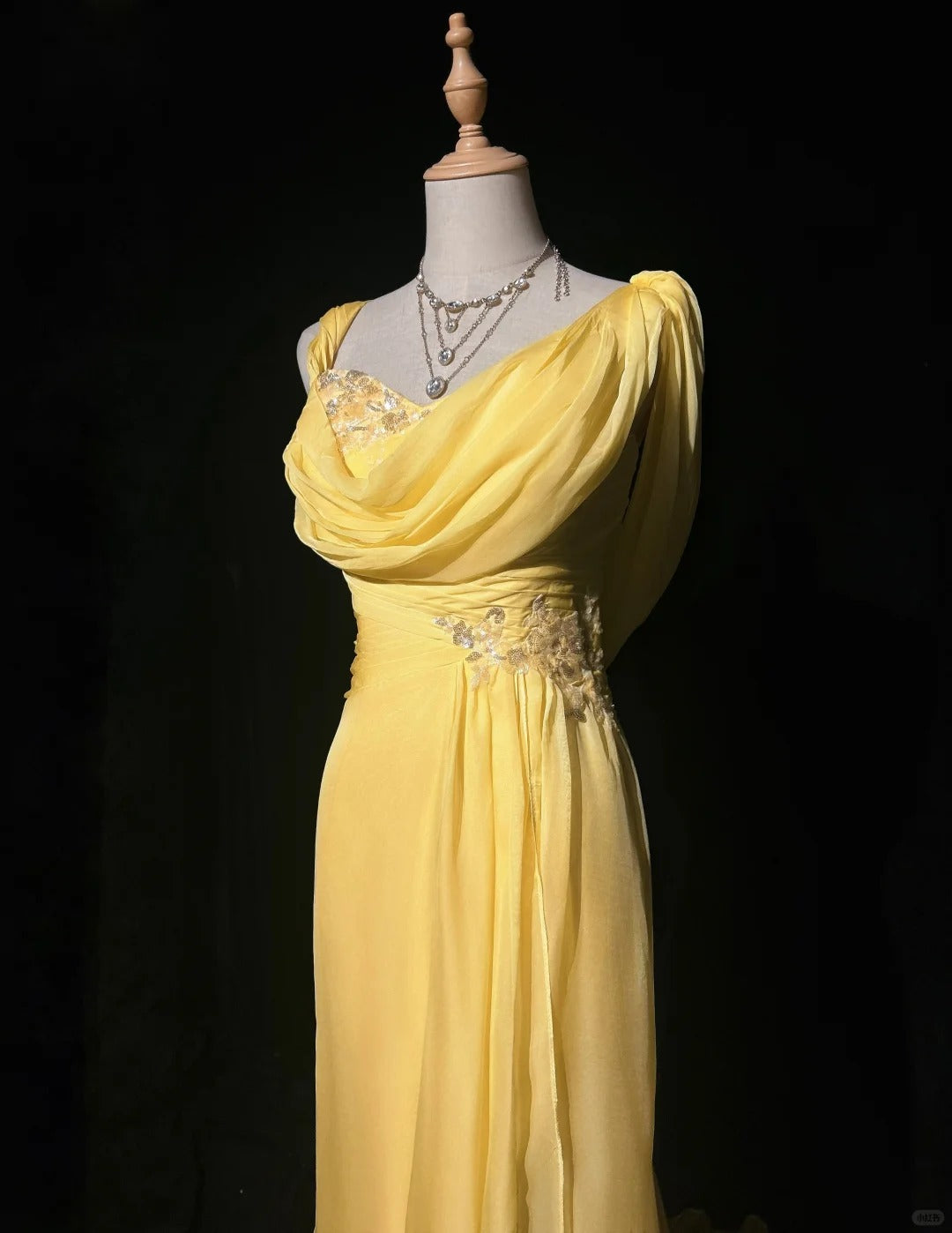 Elegant Prom Dress Asymmetrical Neck Sequins Pleated Gala Dress Evening Dress Customized Dress D2252