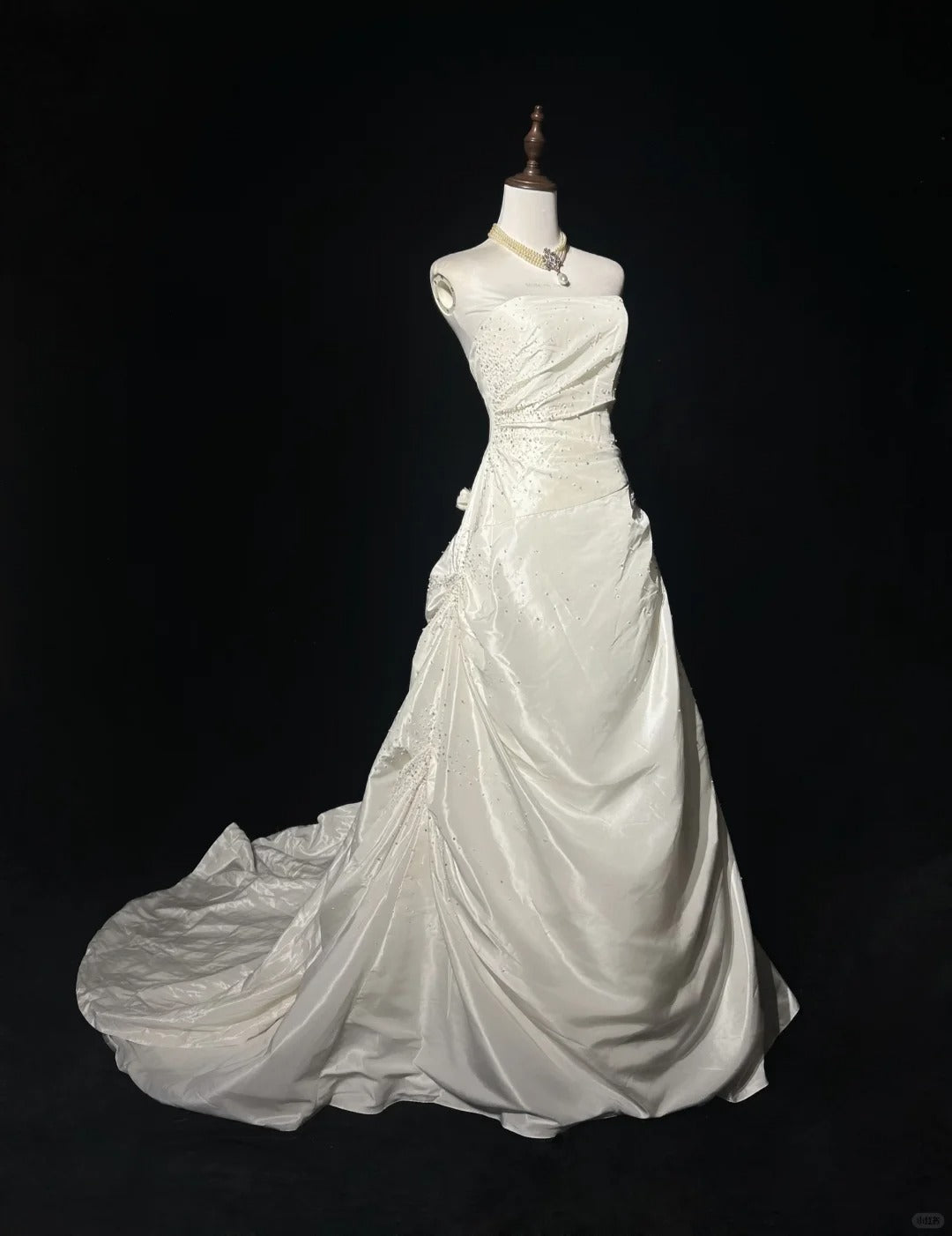 Elegant Prom Dress Strapless Beading Pleated Wedding Dress Evening Dress Customized Dress D2258