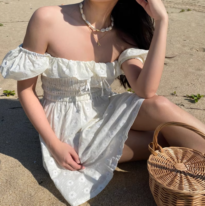 Beauty Women Dress Off the Shoulder Ruffle Summer Vacation Seaside Dress Teenage Girl Date Dress D2266
