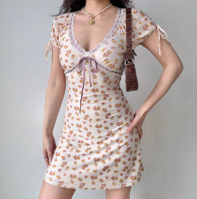 Sweet Women Dress V-neck Lace Print Floral Short Skirt Women Teenage Girl Dress Date Dress D2272