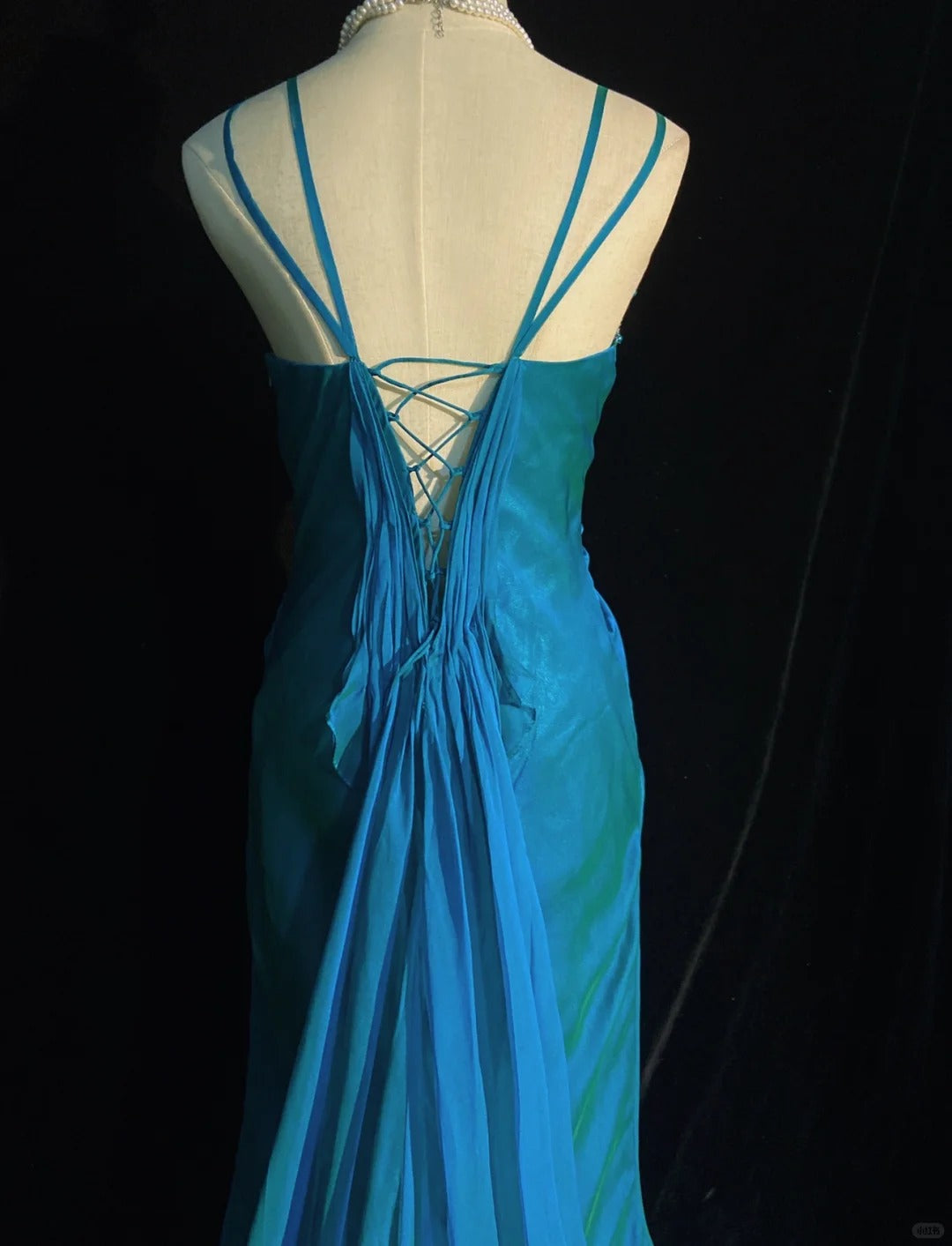 Customized Formal Long Prom Dress Backless Pleated Evening Dress Gala Dress Party Dresses Birthday Outfits D2303