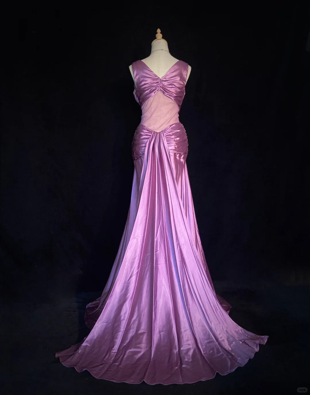 Elegant Prom Dress V-neck Pleated Long Evening Dress Business Dinner Dress Gala Dress D2308