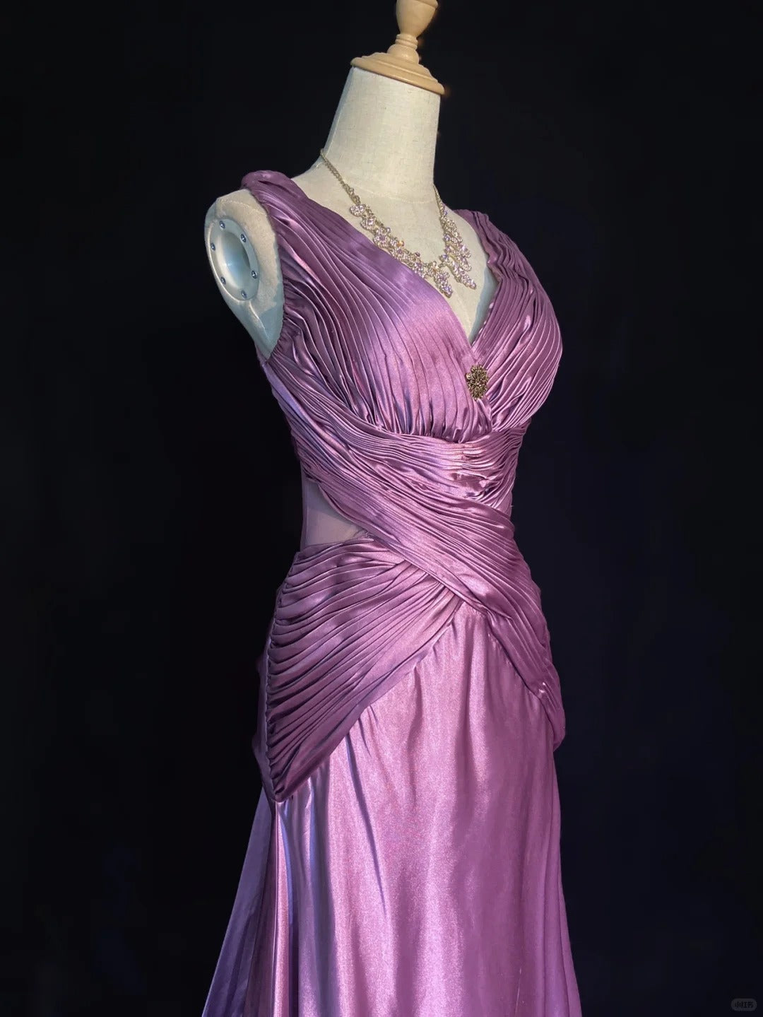 Elegant Prom Dress V-neck Pleated Long Evening Dress Business Dinner Dress Gala Dress D2308