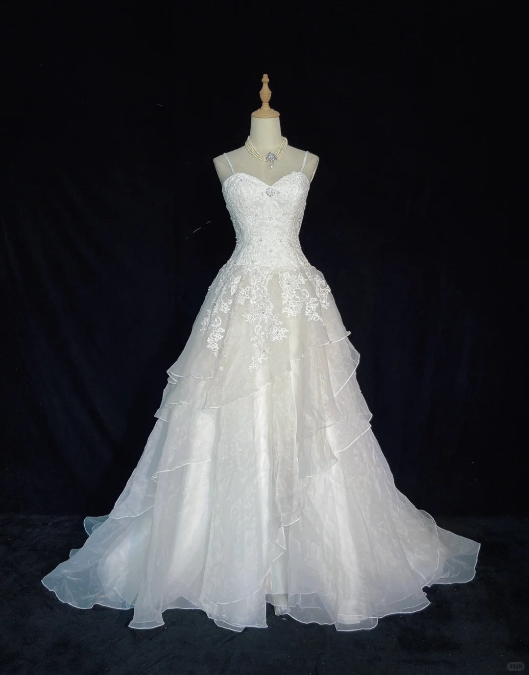 Elegant Wedding Dress Spaghetti Straps Tiered Ruffle Wedding Dress Evening Dress Gala Dress D2309