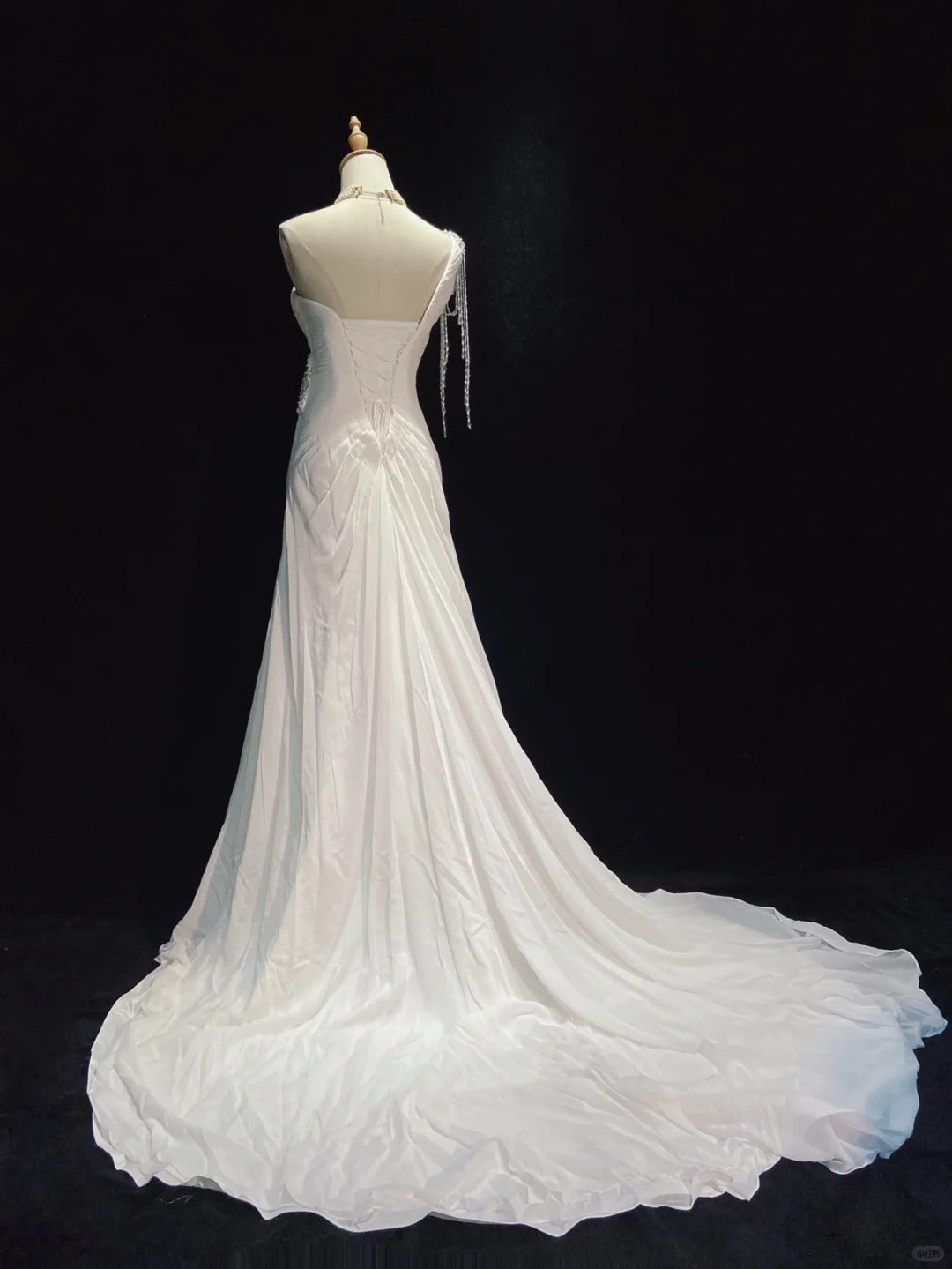 Elegant Wedding Dress Asymmetrical Neck Pleated Wedding Dress Evening Dress Gala Dress Prom Dress D2310