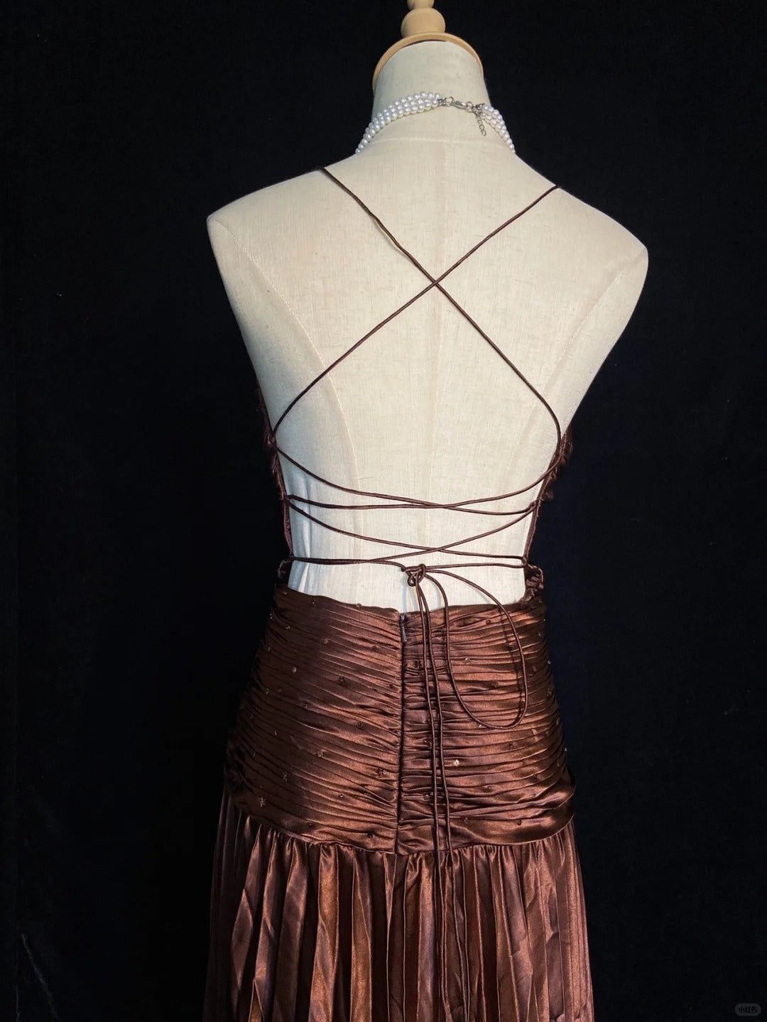 Gorgeous Prom Dress Spaghetti Straps Pleated Business Dinner Dress Evening Dress Gala Dress D2315