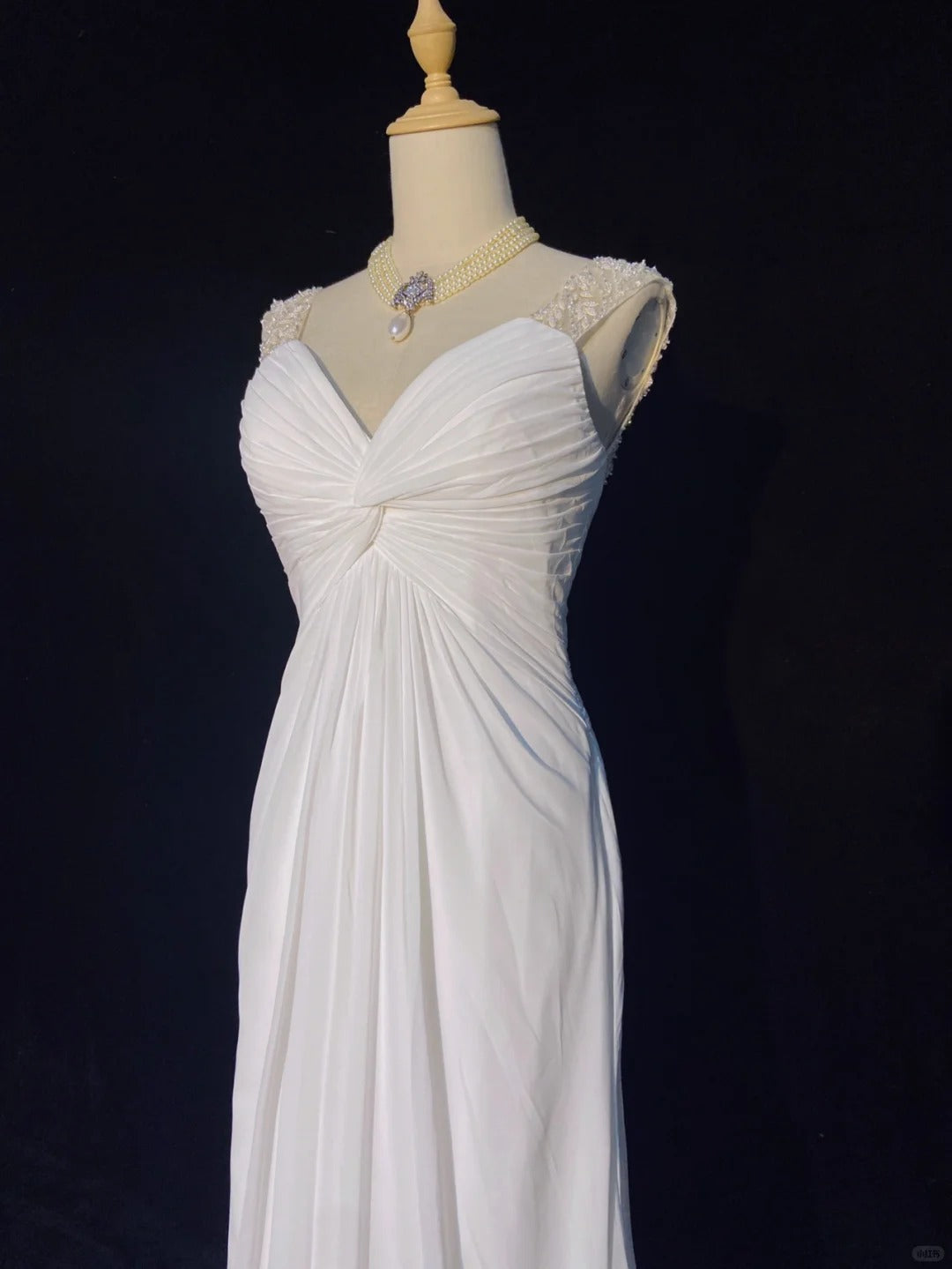 Charming Prom Dress V-neck Beading Pleated Gala Dress Business Dinner Dress Evening Dress D2318