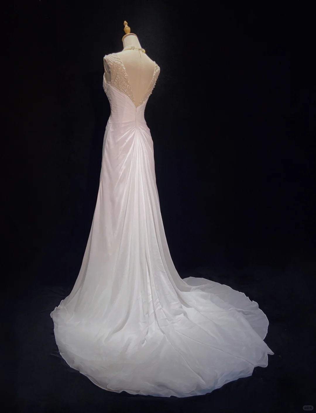 Charming Prom Dress V-neck Beading Pleated Gala Dress Business Dinner Dress Evening Dress D2318