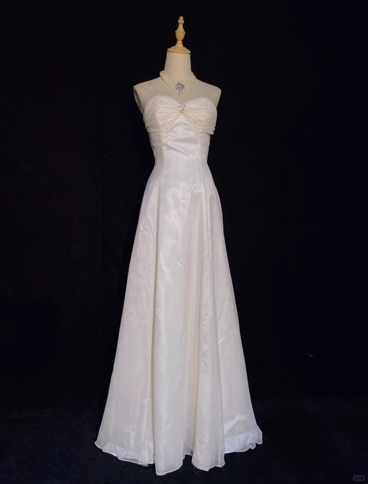 Robe de bal élégante, coupe trapèze, décolleté en cœur, plissée, tenue de soirée, de soirée, D2319