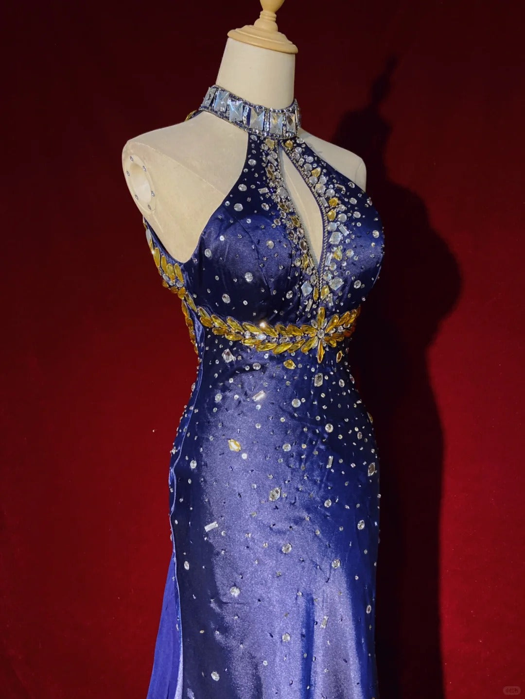 Sexy Prom Dress Halter Crystal Gala Dress Evening Dress Prom Gown Business Dinner Dress D2321