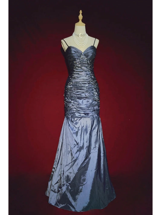 Robe de bal élégante à bretelles spaghetti, robe de gala plissée, robe de soirée, robe de dîner d'affaires, robe sirène D2322