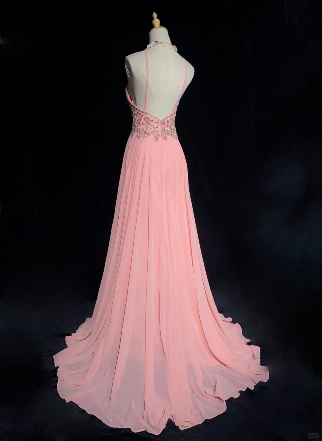 Cute Prom Dress Halter Crystal Backless Prom Gown Evening Dress Business Dinner Dress Gala Dress D2343