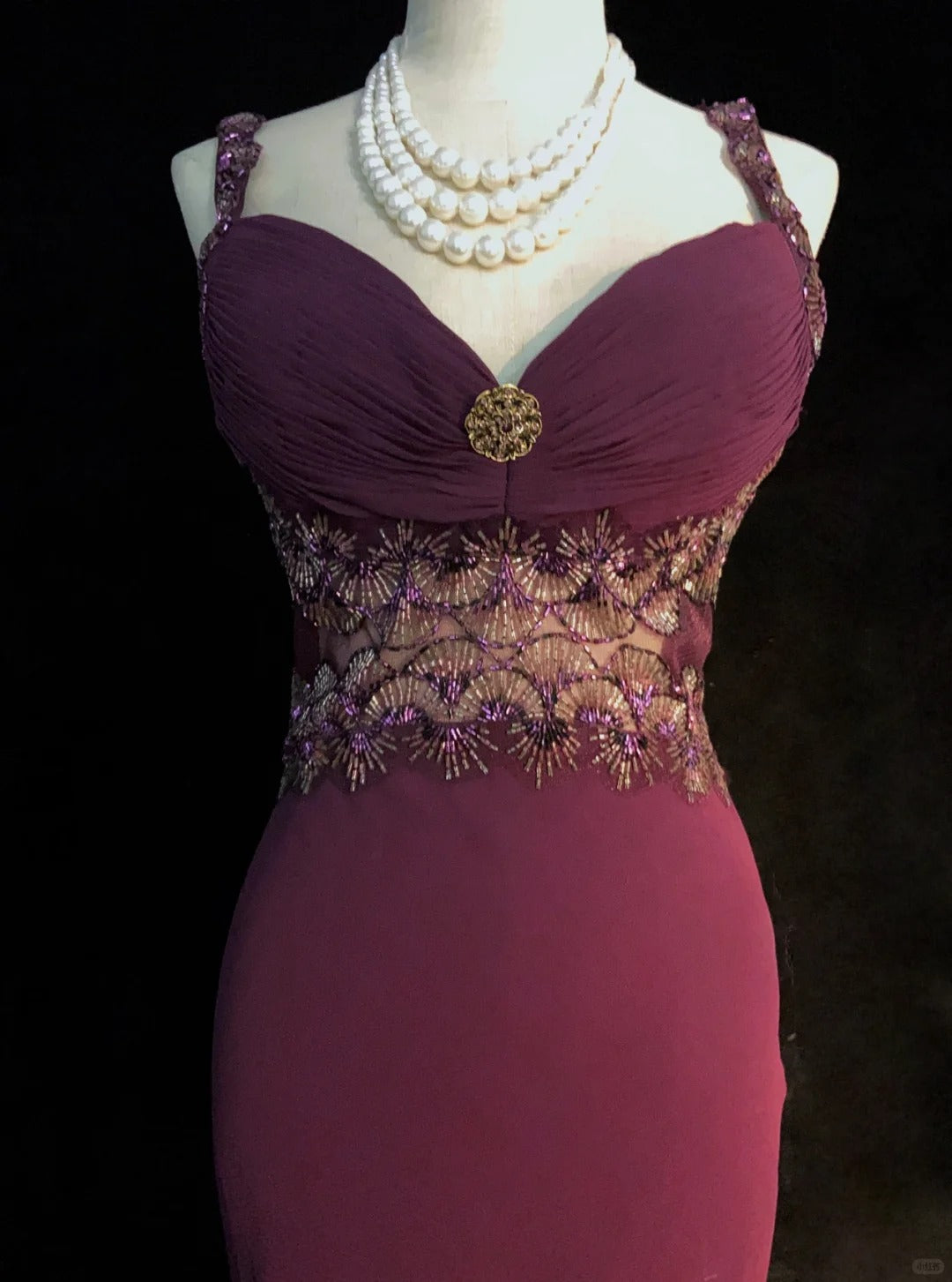 Gorgeous Prom Dress Spaghetti Straps Pleated Train Prom Gown Evening Dress Gala Dress Business Dinner Dress D2348