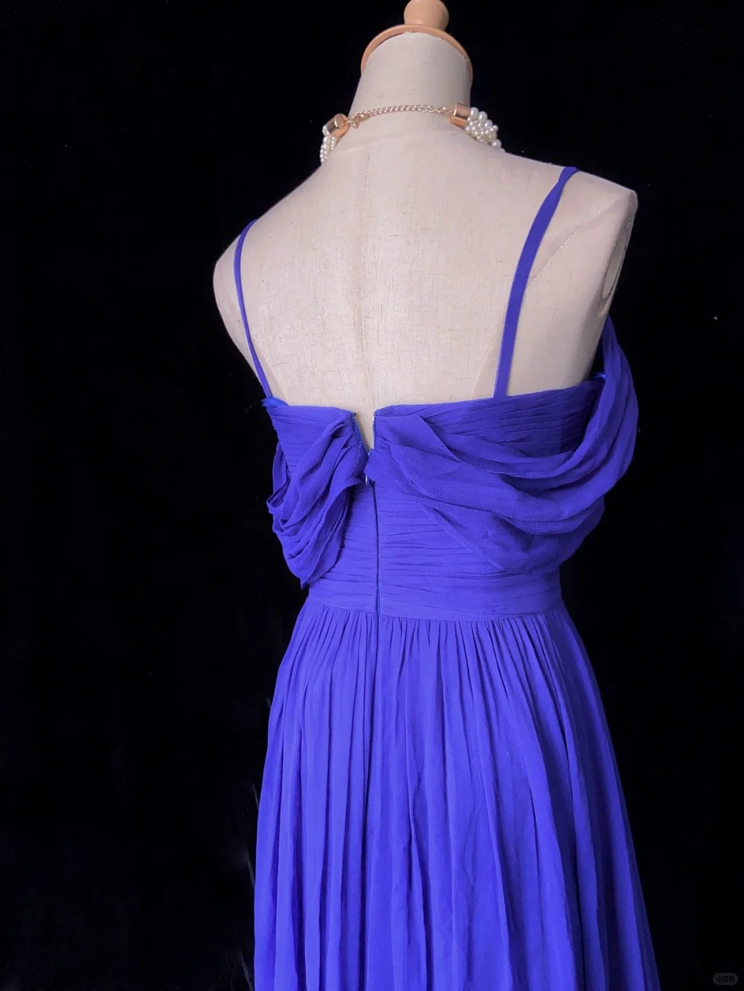 Beauty Prom Dress A Line Spaghetti Straps Pleated Prom Gown Business Dinner Dress Evening Dress Gala Dress D2360